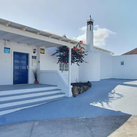 Villa Stunning Sea View With 6 Bedrooms & Heated Pool - Renaissance Playa Blanca (Lanzarote)