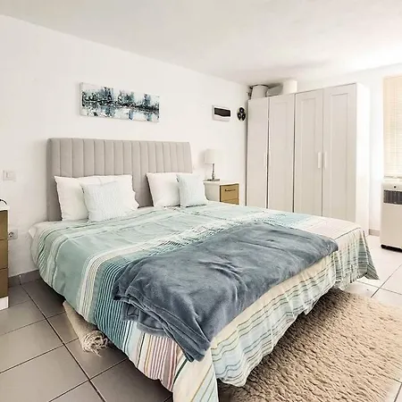 Villa Stunning Sea View With 6 Bedrooms & Heated Pool - Renaissance *